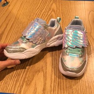 Skechers unicorn storm wing dazzle.  Worn ONCE for an hour! Girls size 1.5